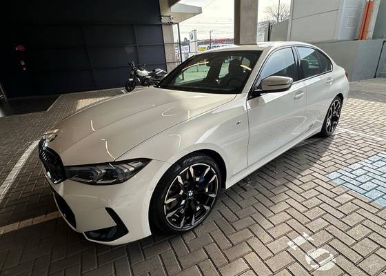 BMW 320i 2.0 16V TURBO FLEX M SPORT AUTOMÁTICO BMW 320i 2.0 16V TURBO FLEX M SPORT AUTOMÁTICO